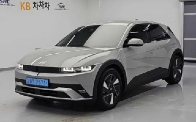 아이오닉 중고차 더 뉴 아이오닉 5 롱 레인지 매물 사진 20 - 2024/08 14,338km